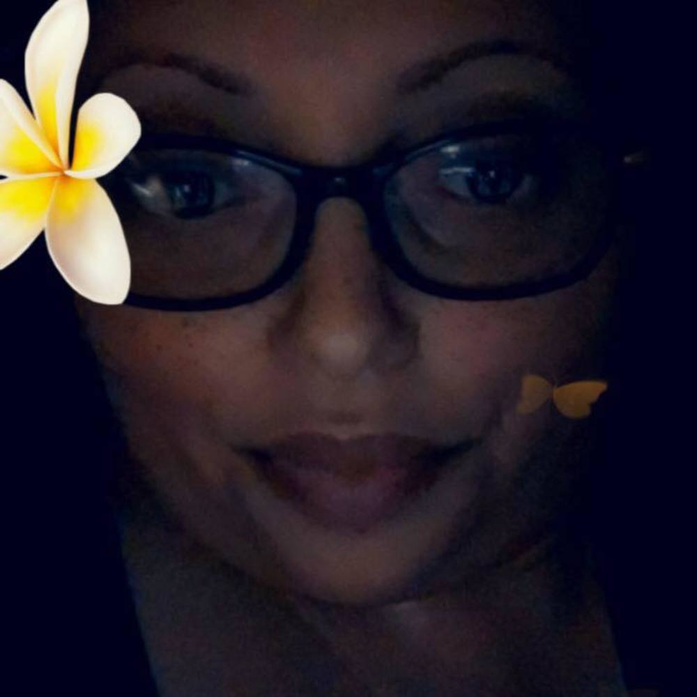 Meet your Posher, Leslie